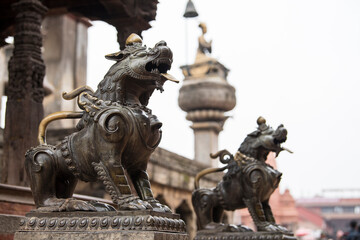 Obraz premium Kathmandu,Nepal,04,20,2019.Bhaktapur Durbar Square is royal palace of the old Bhaktapur Kingdom.It is one of three Durbar Squares in the Kathmandu Valley in Nepal,all are UNESCO World Heritage Sites.