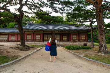 Fototapeta na wymiar Changgyeong Palace, Seoul, South Korea