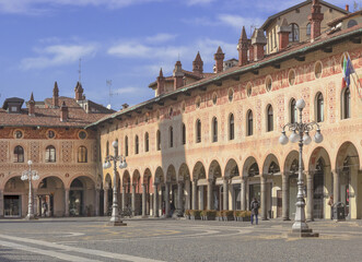 Obraz na płótnie Canvas The historic Ducale Square in Vigevano.Lombardy, Italy.