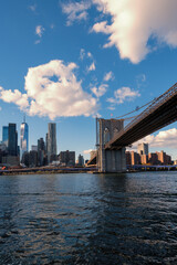 Fototapeta premium A photograph of the Manhattan skyline taken during the day from the Circle Line Cruise boat.
