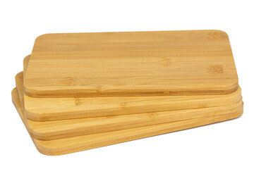 The wooden cutting board (chopping board)