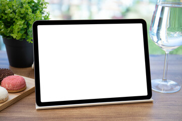 computer tablet with isolated screen background fruit in cafe