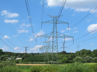 Very high voltage pylons (Czech Republic)