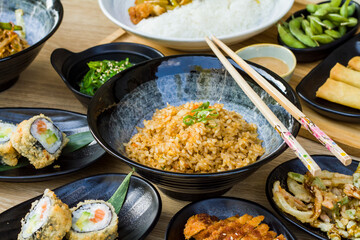 japanese noodles chopsticks