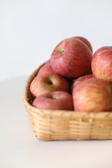 organic healthy fruit red apple
