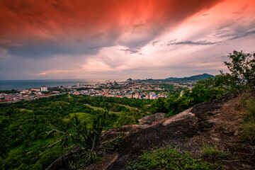 Fototapeta premium panoramic background of high mountain scenery, overlooking the atmosphere of the sea, trees and wind blowing in a cool blur, spontaneous beauty