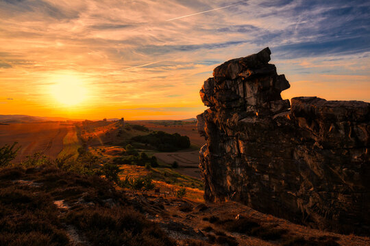 Sonnenuntergang Lichstimmung Teufelsmauer Harz Bodetal