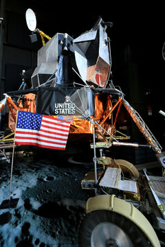 Lunar Module and Lunar Rover of the Apollo missions at the Saturn V Hall at the Davidson Center, U.S. Rocket and Space Center in Huntsville, AL, USA