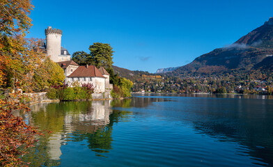 Fototapeta na wymiar Castle of Duingt, autumn, near lake of Annecy, France