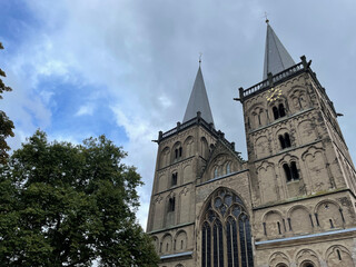 Fototapeta na wymiar The Xanten Cathedral