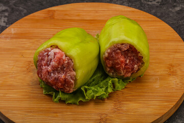 Raw stuffed pepper for cooking