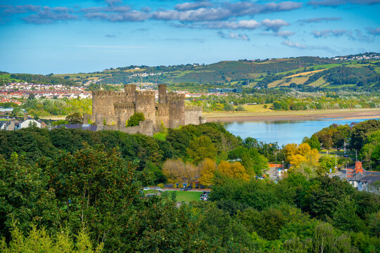 Elevated view of Conwy Castle, UNESCO World Heritage Site, and Conwy River visible in background, Conwy, Gwynedd, North Wales