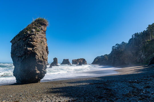 Giant rock outcrop, Cape giant, Sakhalin