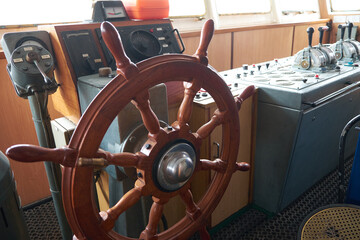Ship control bridge navigation nautical drive sea