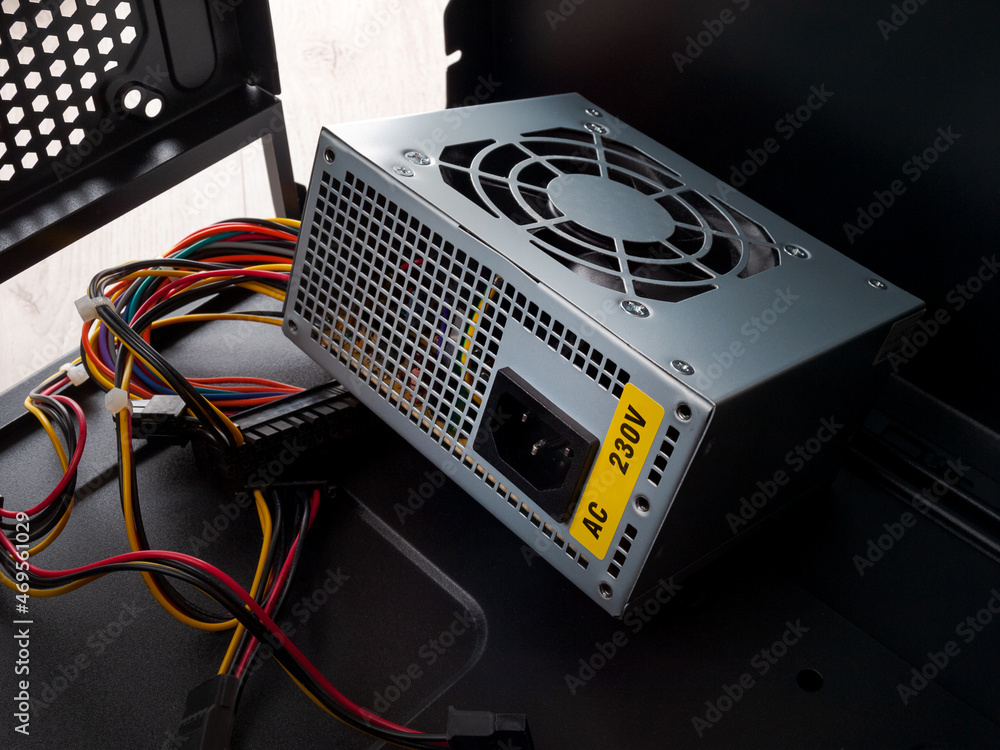 Aufkleber power supply in a desktop computer, selection and repair of computer components, installation