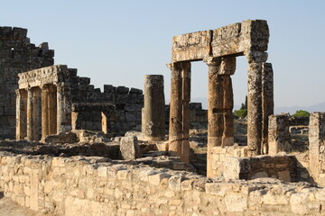 Fototapeta premium Turkey - the ruins of the ancient Greek city of Ephesus, the remains of the destroyed colonnade