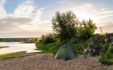 Camping next to the river Loire