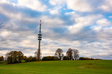 Obraz premium Hohenpeissenberg, Fernsehturm, Sender, Turm, Hoher Peißenberg, Oberbayern, Pfaffenwinkel, Bayern