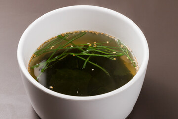 美味しい日本の焼肉店のスープの料理