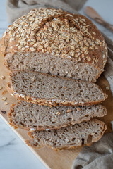 No Knead Bread in a Cast Iron Dutch Oven
