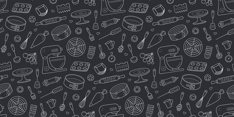 Seamless pattern with tools for making cakes, cookies and pastries. Doodle confectionery tools dough mixer, baking pan and pastry bag. Vector illustration hand drawn in chalk on blackboard background.
