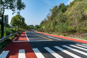 Obraz premium Hangzhou Qiandao Lake Mountain Forest Highway