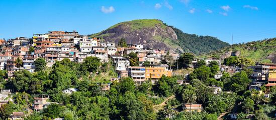 Photograph of low-income peripheral community popularly known as “favela” in Rio de Janeiro, Brazil © @renatopmeireles