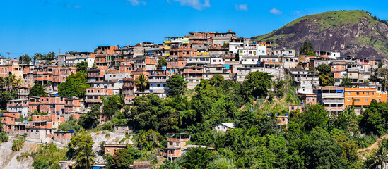 Photograph of low-income peripheral community popularly known as “favela” in Rio de Janeiro, Brazil © @renatopmeireles