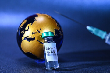 santé medecine medecin medicament vaccin covid-19 coronavirus épidémie pandémie  terre...