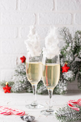 Champagne or prosecco with cotton candy