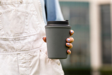 Reusable gray coffee mug for hot beverage