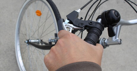 Fare un giro in bicicletta - sport e relax