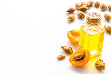 Apricot kernel oil with apricots and dried apricot kernels