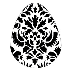 Hand drawn Easter egg in doodle style. Simple illustration.Happy Easter. Perfect for greeting cards.
