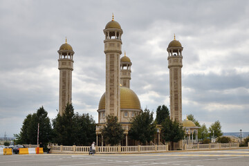 Fototapeta na wymiar Yusuf Sakkazova Mosque. Grozny Airport. Chechnya, Russia