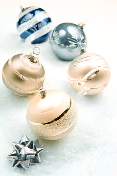 wintry silver and gold Christmas decorations