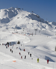 Fototapeta na wymiar Station de Ski en Savoie - la plagne