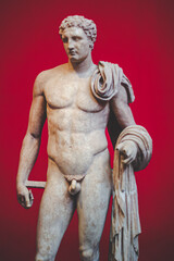 Obraz premium Greek Roman statue of man