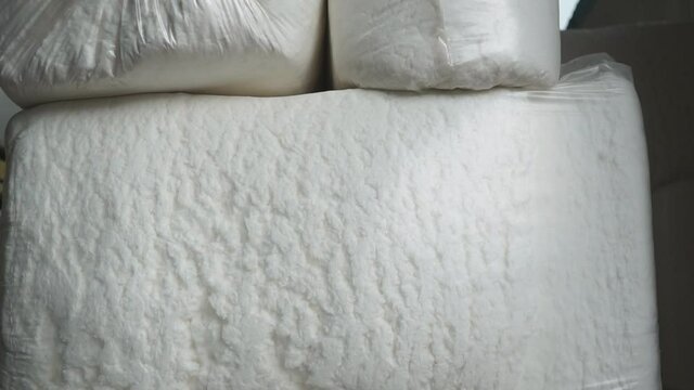 Building material mineral wool insulation made from recycled recycled syre