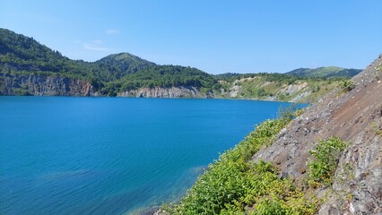 Fototapeta premium lake and mountains