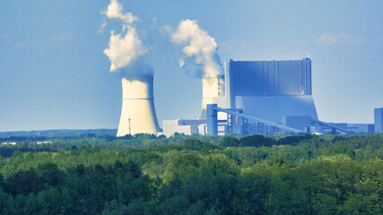 Fototapeta na wymiar coal-fired power station 