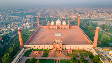 The Badshahi Mosque is a Mughal-era congregational mosque in Lahore, capital of the Pakistani...