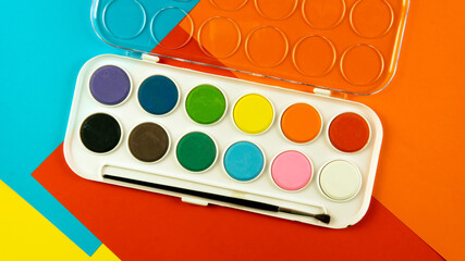 A palette of water color