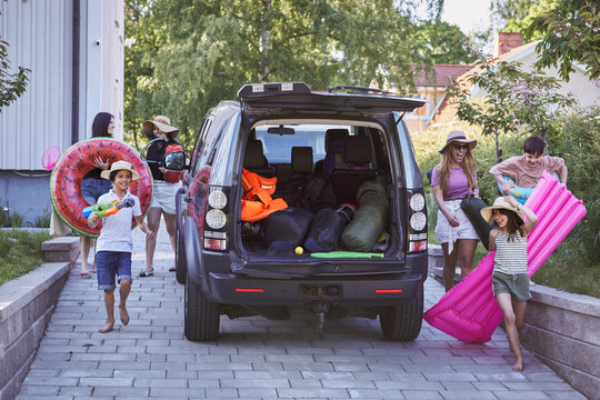 Family preparing for holiday