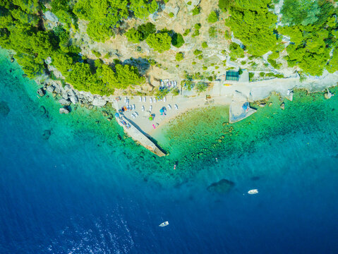 Matusici an der Makarska Riviera von oben © romanple