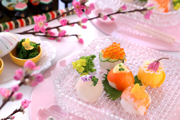 Homemade ball-shaped sushi for Japanese doll's festival  .ひなまつり　桃の節句　手まり寿司　