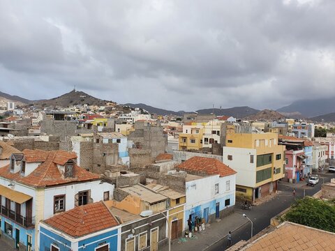 Mindelo, Ville De Cesaria Evora, Cap Vert
Vue En Hauteur (depuis La Tour Belem)