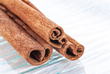 bâtons de cannelle