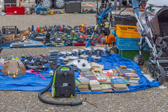 Flea Market Bubanj Potok