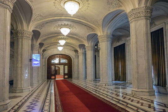 Palatul Parlamentului" Images – Browse 343 Stock Photos, Vectors, and Video  | Adobe Stock